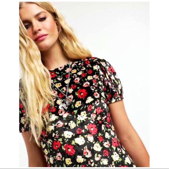 ASOS | FLORAL VELVET HOLIDAY RARE MAXI DRESS - Picture 4 of 5